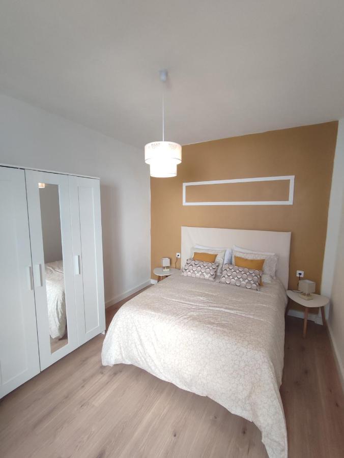 La Casona VIVIENDA USO TURÍSTICO RECIÉN REFORMADA EN EL CENTRO DE VILAGARCÍA. Vilagarcía de Arousa Exterior foto