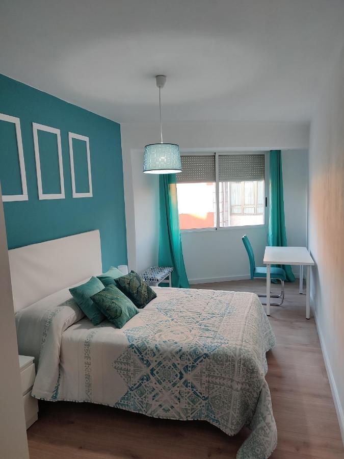 La Casona VIVIENDA USO TURÍSTICO RECIÉN REFORMADA EN EL CENTRO DE VILAGARCÍA. Vilagarcía de Arousa Exterior foto